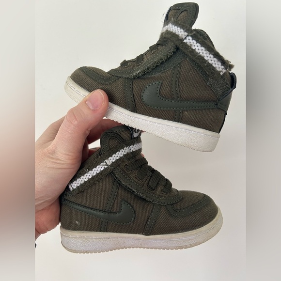 Nike Air Jordan Mid 1 Toddler Olive Green Print Size 5C - Picture 4 of 8